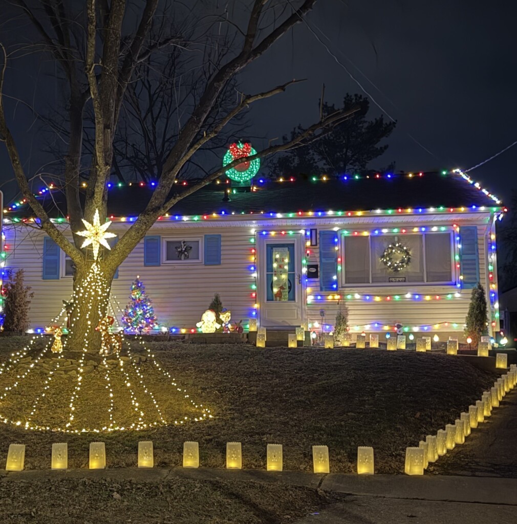 3rd place 2025 8780 Killarney Ct 3rd Place Luminaria Winner Killarney