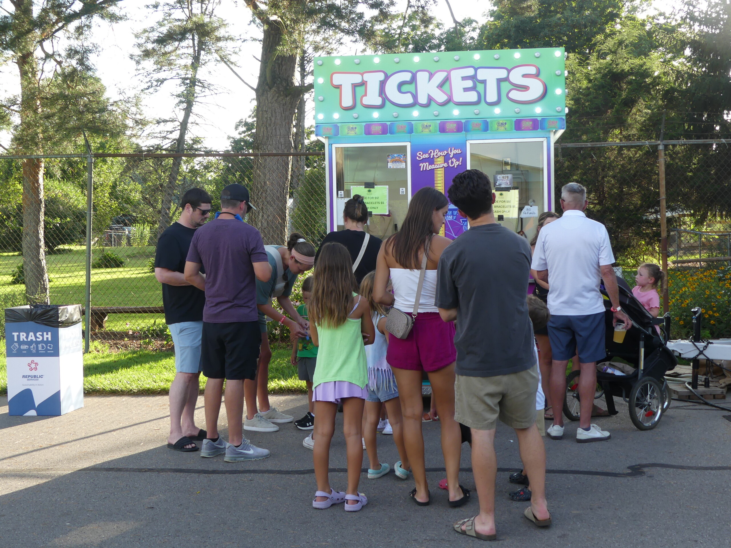 Line for ride tickets